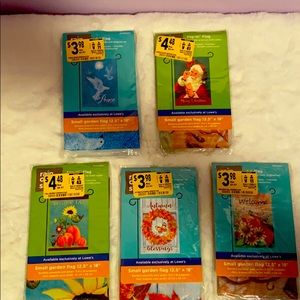 Garden flags